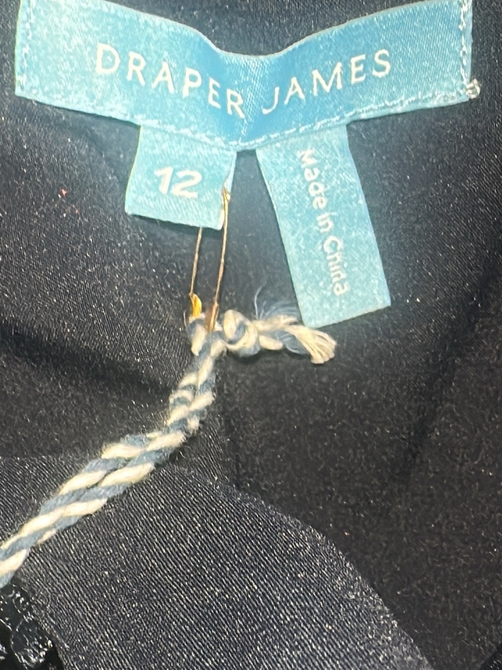 Draper James NWT JACQUARD Dress Navy with Metallic Pink Floral. Pit-pit20 (mix51 - Picture 10 of 13